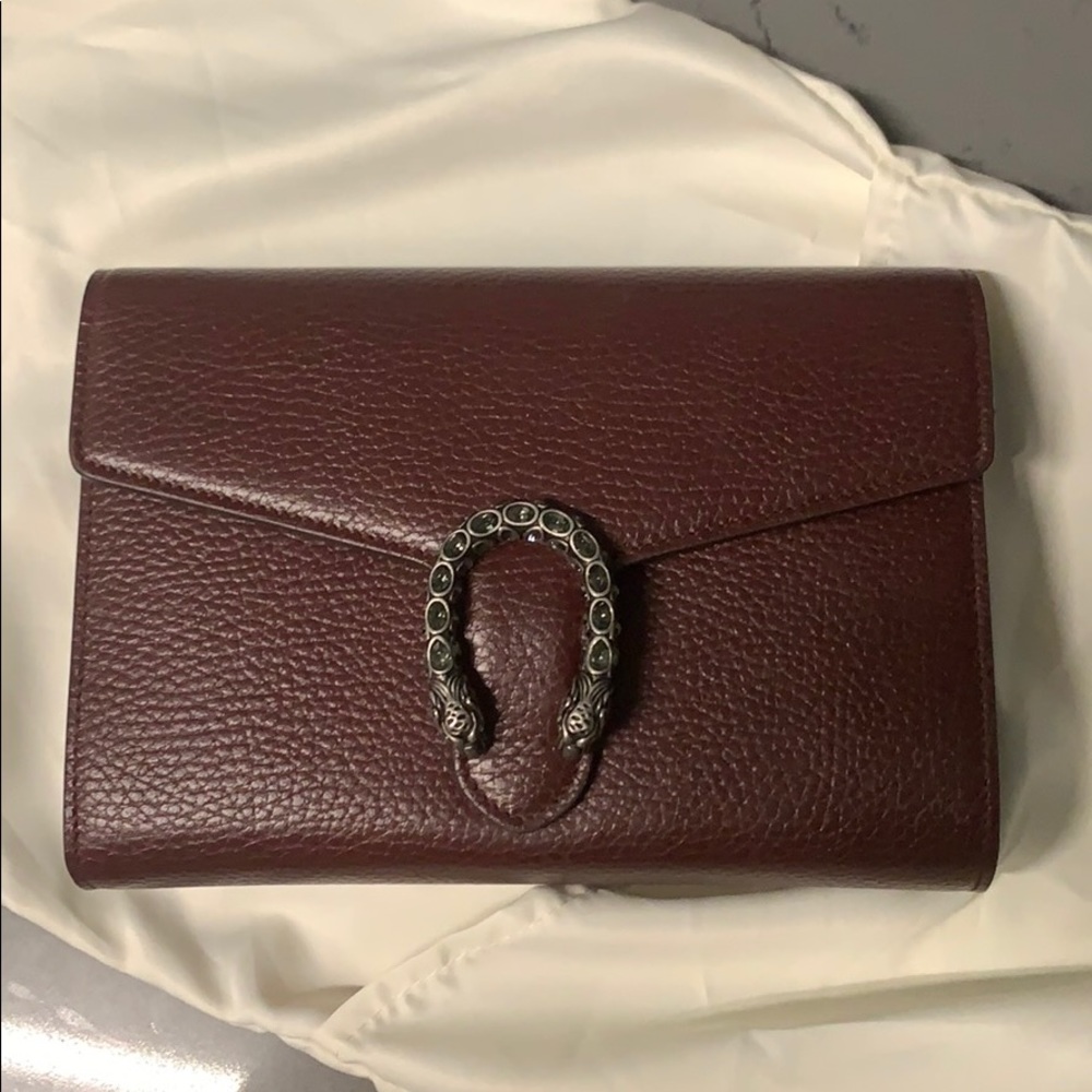 Gucci Dionysus wallet on a chain